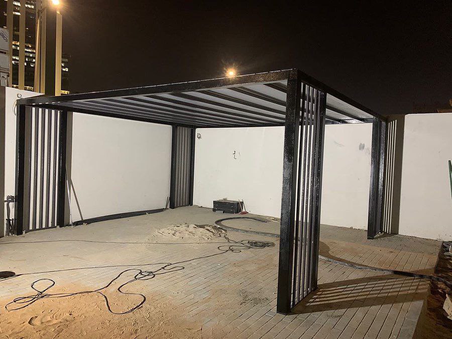 برجولات مع مدفأة خارجية