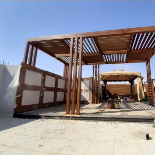 برجولات للحدائق العمودية